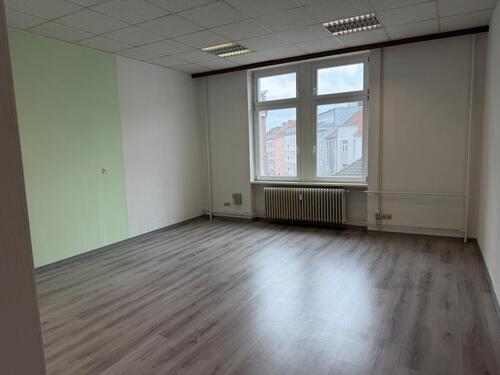 Foto - Großzügiges Büro mit vielseitigen Nutzungsmöglichkeiten in NK