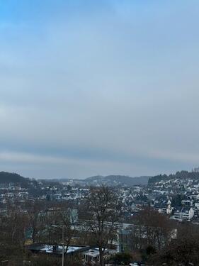 Foto - Renovierte 4-Zimmer-Wohnung mit Balkon und Stadtblick ab sofort