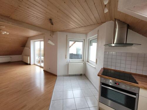 Foto - 2.5 Zimmer Dachgeschoßwohnung zur Miete in Drei Gleichen