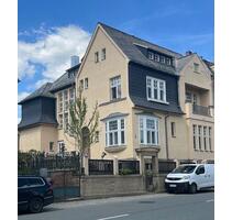 Jugendstilvilla (zentrumsnah) mit 3-4 WE - Netzschkau Jugendstilvilla (zentrumsnah) mit 3-4 WE - Netzschkau