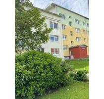 TOP - Renovierte 1-Raum Wohnung mit Balkon - Oberhof