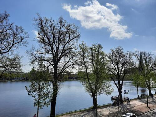 Foto - Büroetage mit Blick zum Pfaffenteich in Voll oder Teilvermietung
