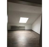 Zu vermieten: 3ZKB, DG-Wohnung in 69483 Affolterbach - Wald-Michelbach