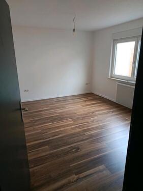 Foto - Renovierte 2,5 Zimmerwohnung - 1.200,00 EUR Kaltmiete,