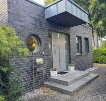 Moderne Haushälfte (Anbau) mit großem Garten, Terasse - Rietberg