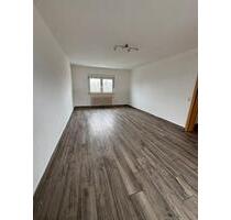 3 Zimmer Wohnung mit großem Balkon - Mosbach