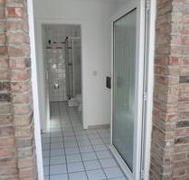 Jülich - Apartment 22 qm mit überdachter Terrasse, teilmöbliert..