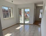 Foto - Sehr schöne, großräumige, lichtdurchflutete 3-Zimmer-Wohnung