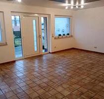 Gewerberäume zu vermieten - 450,00 EUR Kaltmiete, in Schlangen (PLZ: 33189)