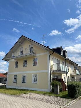 Foto - Gepflegte, helle Dachgeschosswohnung in ruhiger Siedlungslage