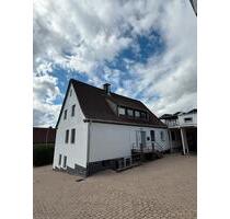 Einfamilienhaus mit Dachterrasse und Balkon - Bad Driburg
