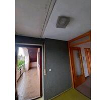 80 m² sonnige 4-Z. DG-Mietwohnung KM: - Achstetten