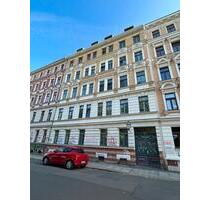 Moderne 4-Raum-Wohnung mit Balkon nahe des Lene-Voigt-Parks - Leipzig Südost