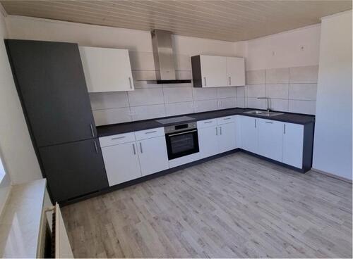 Foto - 60 m2 - 3 ZKB-Wohnung inkl. EBK und Garage