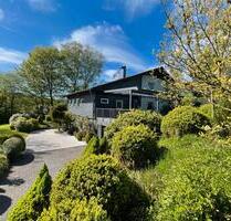 Haus mit 3 Wohneinheiten in Ortsrandlage – Traumgrundstück 1251qm - Nümbrecht