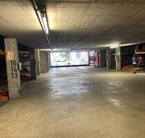 Karlsruhe Zentrum Ost Parkplatz Tiefgarage Adlerstraße 17
