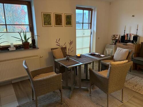 Foto - Freundliche 1,5 Zimmer Wohnung mit Stellplatz und Dachboden