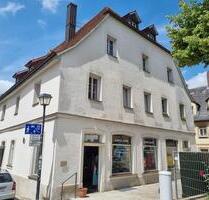 Charmante Ein-Raum Gewerbeeinheit, Ladenlokal, Agentur oder Büro - Hallstadt