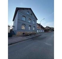 Mehrfamilienhaus in Stolberg(4 WE) mit Garagen & Baureserve - Stolberg (Rhld.) Gressenich