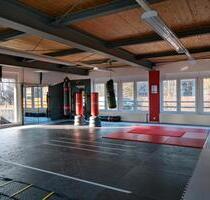 Hell, ruhig - YogaKursraum tagsüber zu vermieten (100 m²) - Sindelfingen Darmsheim