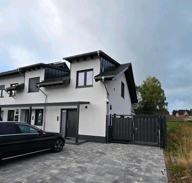 Foto - Wohnung, Haushälfte, Miete, Grundstück