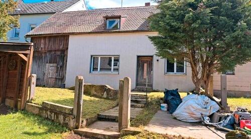 Foto - Haus in Arzberg - 25.000,00&nbsp;EUR Kaufpreis, ca.&nbsp; 120,00&nbsp;m&sup2;