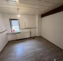 Mite Wohnung - 750,00&nbsp;EUR Kaltmiete, ca.&nbsp; 114,00&nbsp;m&sup2; in Delligsen (PLZ: 31073)