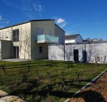 2,5 Zimmer Erdgeschosswohnung Garten KFW-40 Carport - Solnhofen
