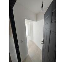 Neu Saniert, Erstbezug 2 Zimmer Wohnung in Bärenkeller - Augsburg