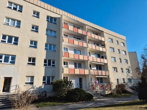 Foto - Günstig ! - Familien und WG´s aufgepasst - 6-Raum -Wohnung