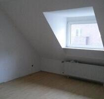 Gemütliche Dachgeschoss-Maisonette - Duisburg Mittelmeiderich