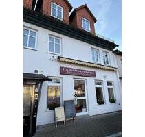 Attraktive Ladenfläche am Eingang zur belebten Fußgängerzone - Saalfeld (Saale)