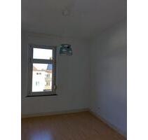 Mietwohnung in SG Ohligs - 850,00&nbsp;EUR Kaltmiete, ca.&nbsp; 105,00&nbsp;m&sup2; in Solingen (PLZ: 42697) Ohligs