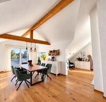 Hochwertige 2-Zimmer-DG-Wohnung mit Balkon und Fernblick - Wolfegg