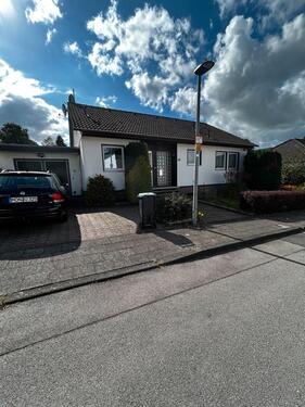 Foto - Wohnhaus in schöner Lage - 1.500,00 EUR Kaltmiete,