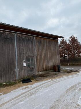 Foto - Halle zu vermieten - 1.500,00 EUR Kaltmiete,
