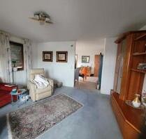 3,5 Zimmer in 3-Familienhaus, DG, Bad, WC, Fahrradraum, Theilheim