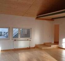 Helle 1 Zimmer Wohnung, große Küche - Lichtenau