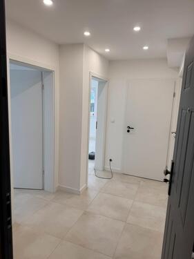 Foto - Neu Sanierte 2-Zimmer Wohnung mit Terasse