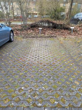 Foto - Pkw-Stellplatz - 19,00&nbsp;EUR Miete,