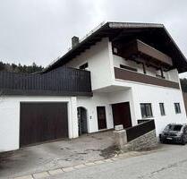 Attraktives Mehrfamilienhaus mit 7 Wohneinheiten - Regen