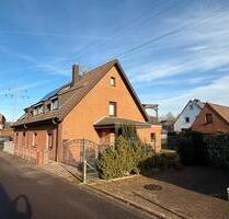Schönes sehr gepflegtes Haus - 639.000,00&nbsp;EUR Kaufpreis, ca.&nbsp; 140,00&nbsp;m&sup2; in Düsseldorf (PLZ: 40591) Stadtbezirk 8