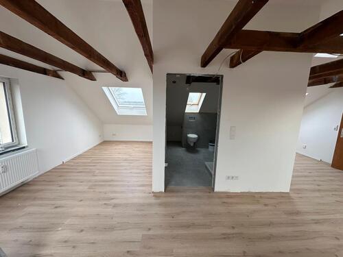 Foto - 1 Zimmer Dachgeschoßwohnung zur Miete in Braunschweig