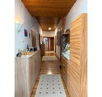 Stilvolle 6-Zimmer-Eigentumswohnung mit Gartenanteil - Marktredwitz