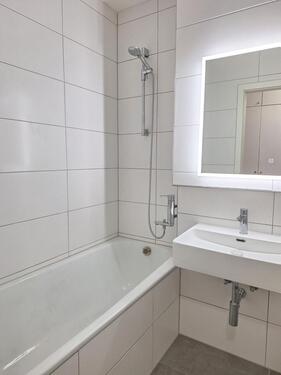 Foto - Traumhafte 3-Zimmer-Wohnung in Erlangen mit zwei Balkonen - Erstbezug nach Sanierung