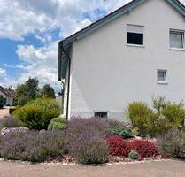 Schöne Wohnung mit Garten und Garage - Bartholomä