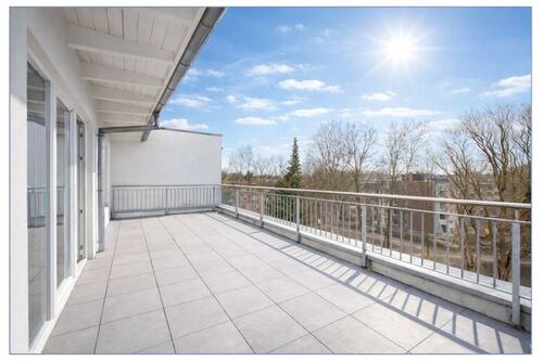 Foto - Exklusives Penthouse mit großer Sonnenterrasse&Aufzug Lurup