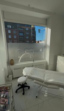 Foto - Kosmetik Zimmer zu vermieten - 700,00&nbsp;EUR Kaltmiete, ca.&nbsp; 12,00&nbsp;m&sup2;