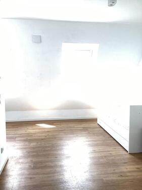 Foto - 1 Zimmer Dachgeschoßwohnung in Berlin