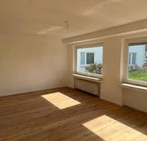 Moderne Erdgeschosswohnung mit großem Garten in Hameln mit Garten